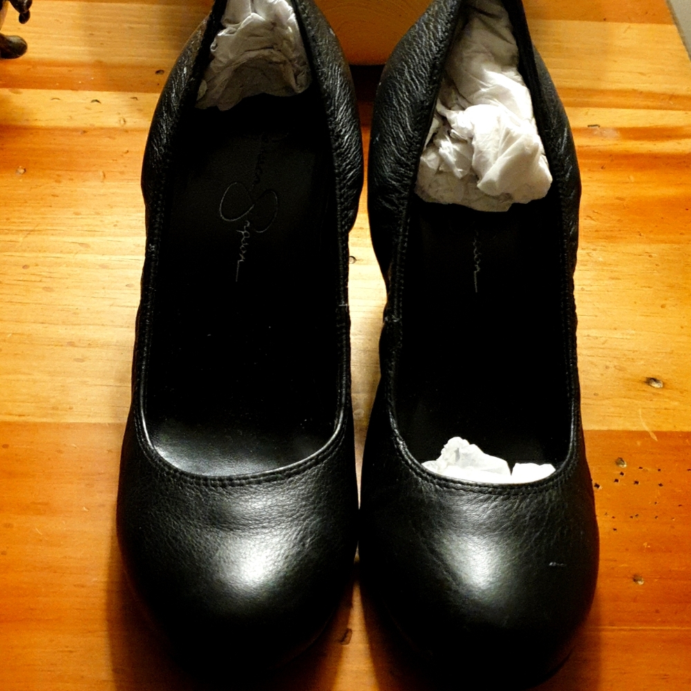Womens shoes